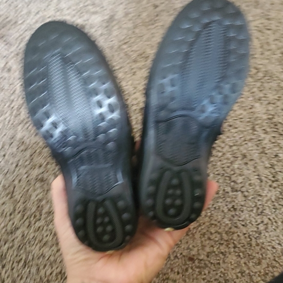 Boots - Picture 3 of 3